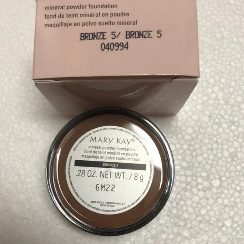Bronze 5 Mary Kay Mineral Powder Foundation -  Recently Discontinued